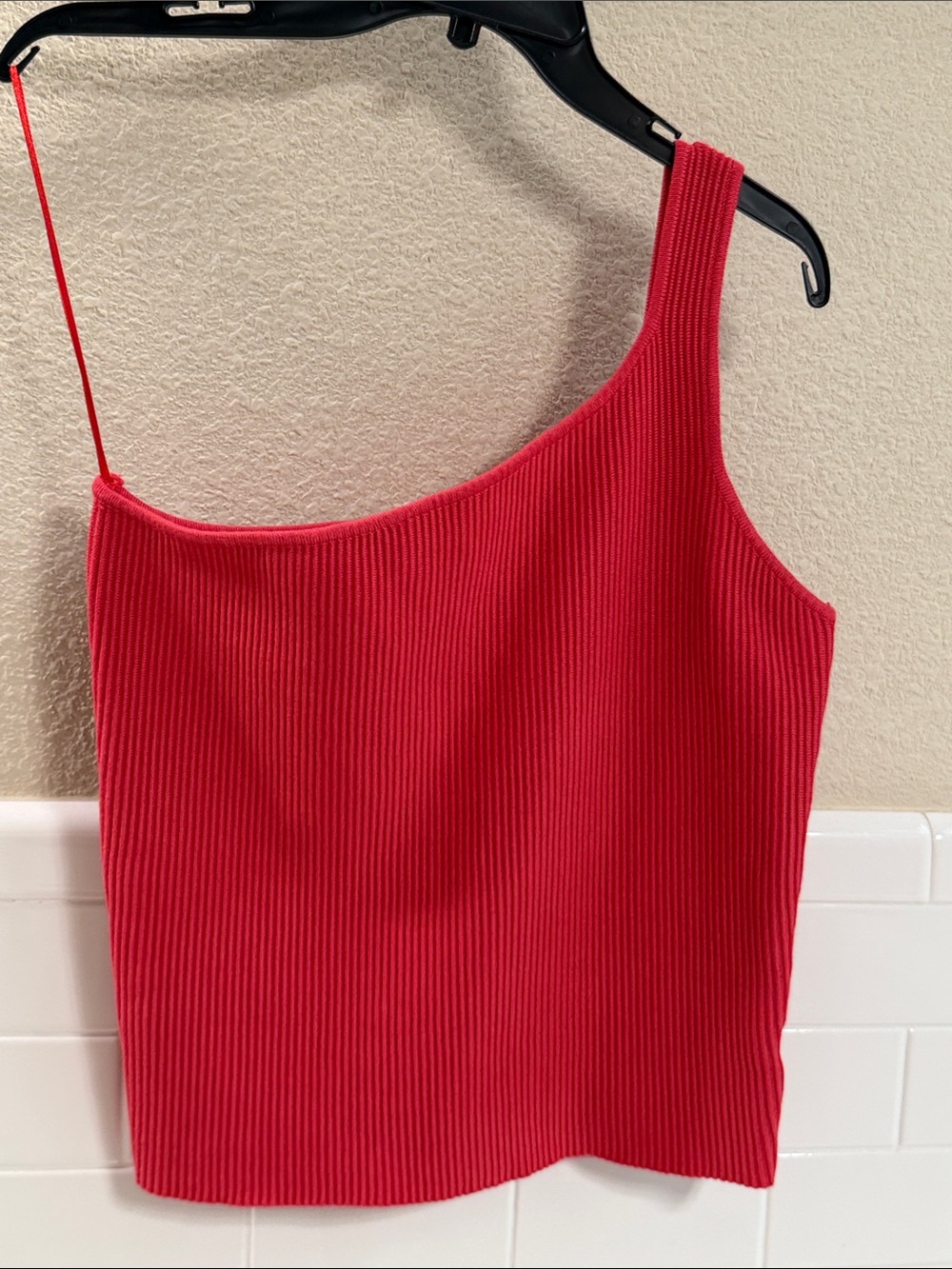 House of Harlow 1960  Top . Dark coral . NEW with tags. Large